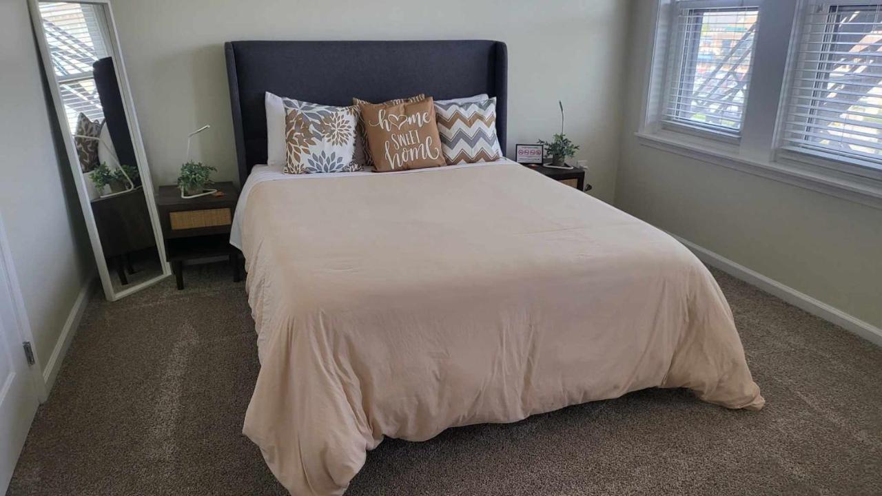 Amazing 1 Bedroom Apt In City Center Detroit Exterior photo