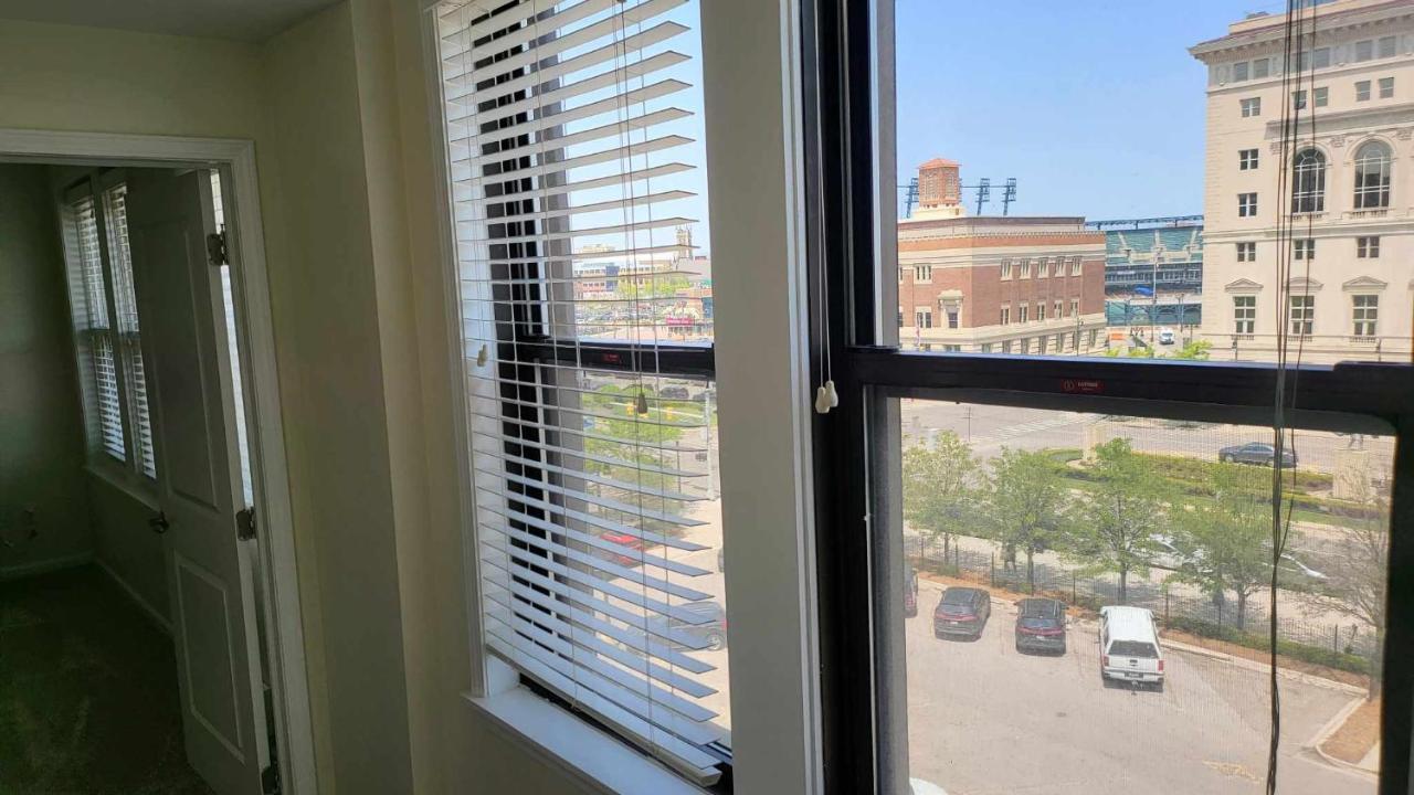 Amazing 1 Bedroom Apt In City Center Detroit Exterior photo